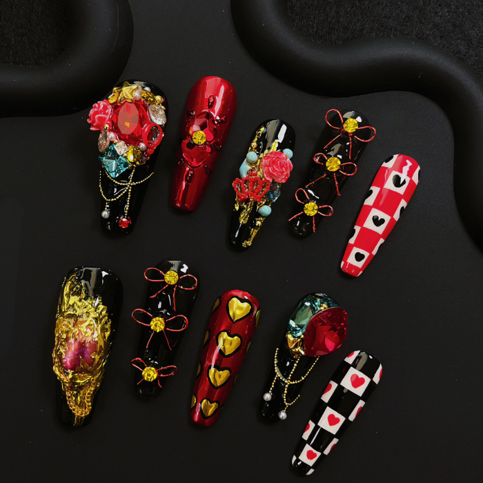 NAILIO™ Queen of Hearts Handmade Press-On Nails